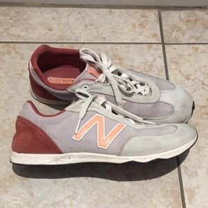 New Balance 742 sneakers
